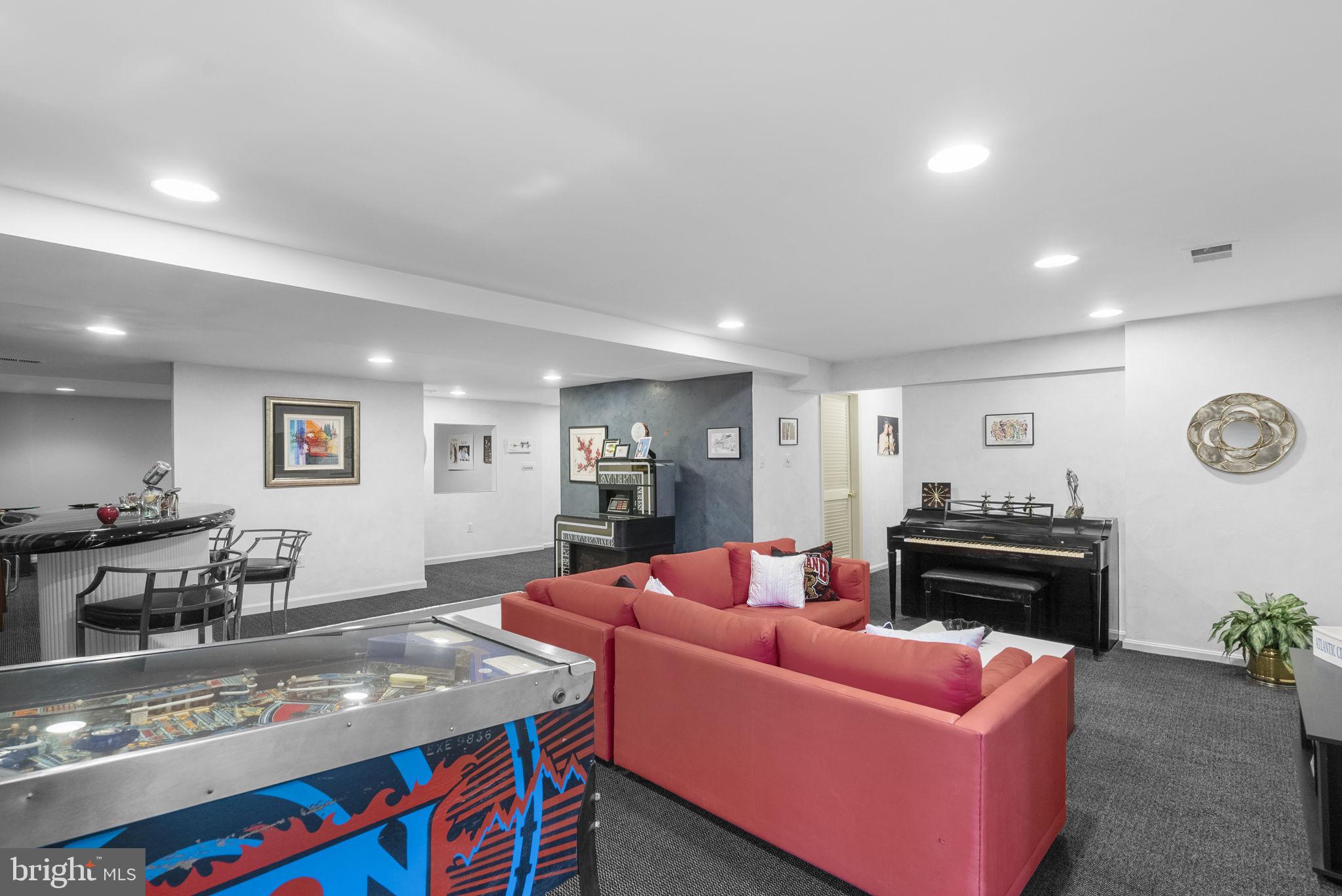 TIMBERLAWN - Residential