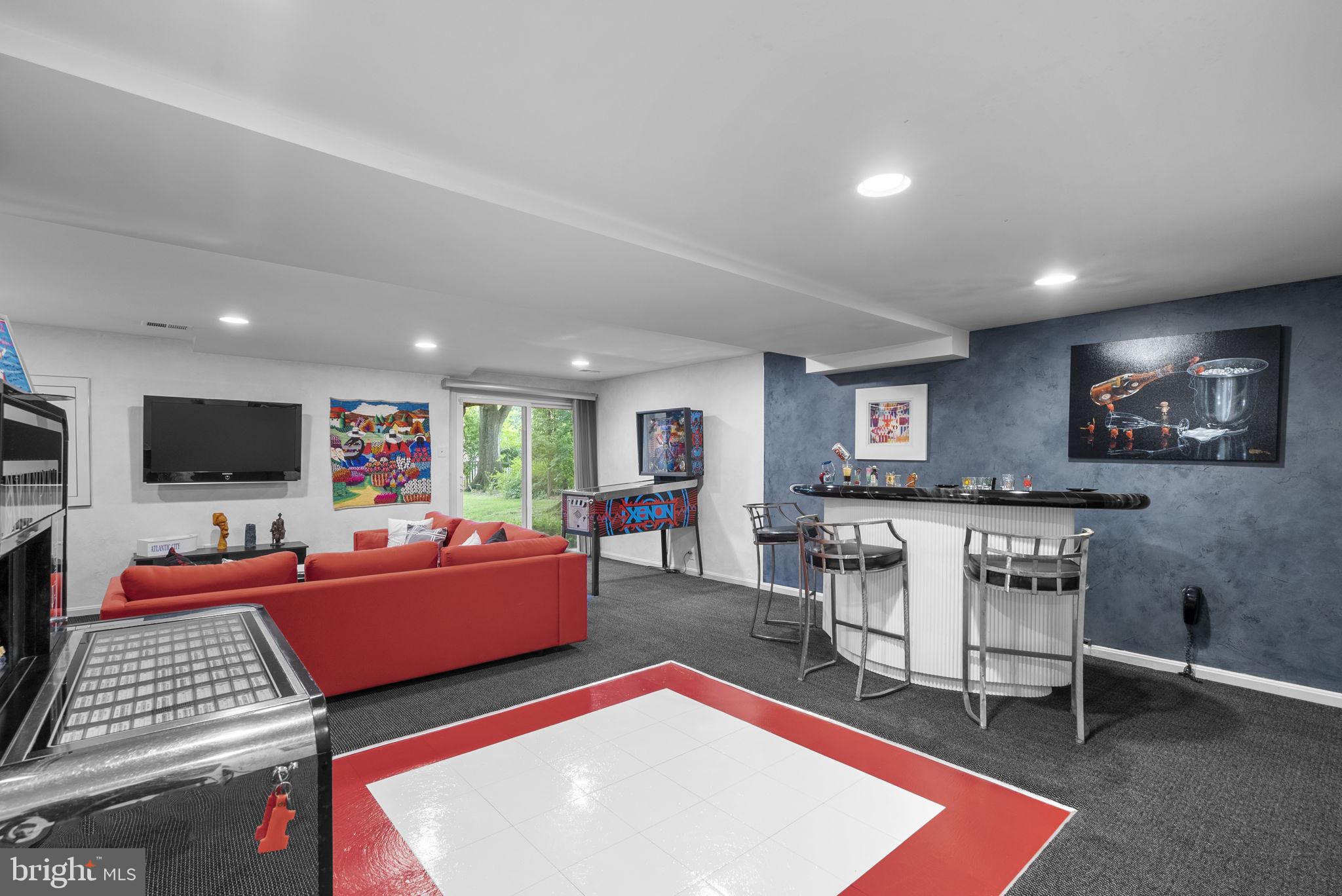 TIMBERLAWN - Residential