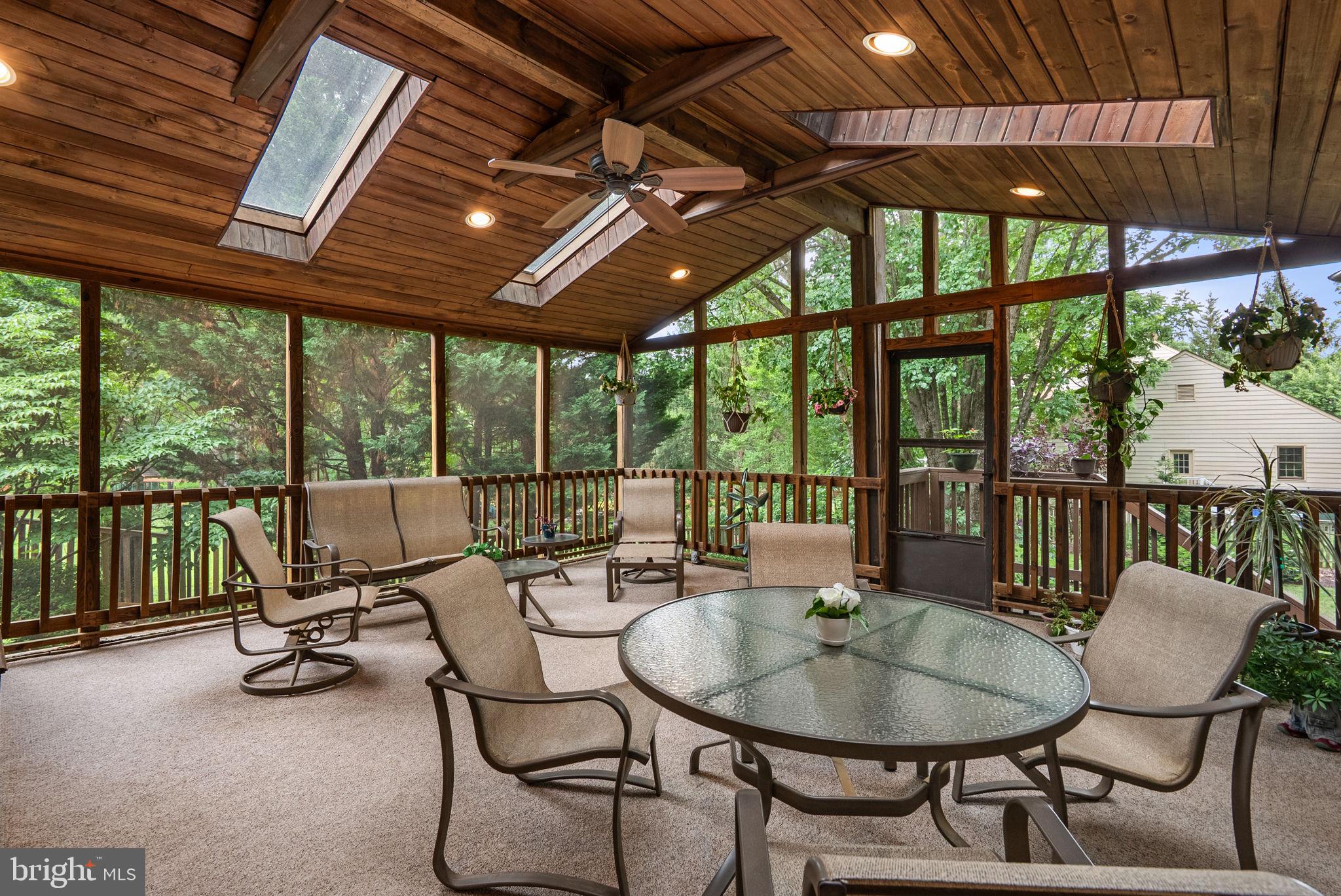 TIMBERLAWN - Residential