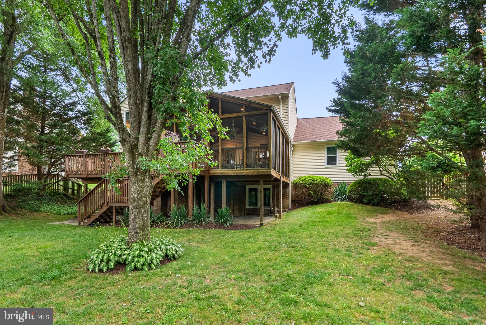 TIMBERLAWN - Residential