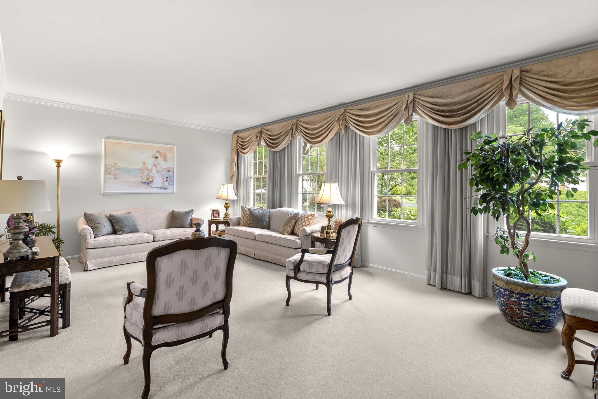 TIMBERLAWN - Residential