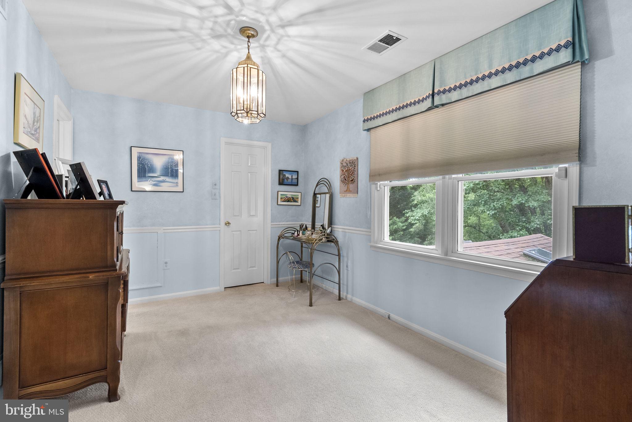 TIMBERLAWN - Residential