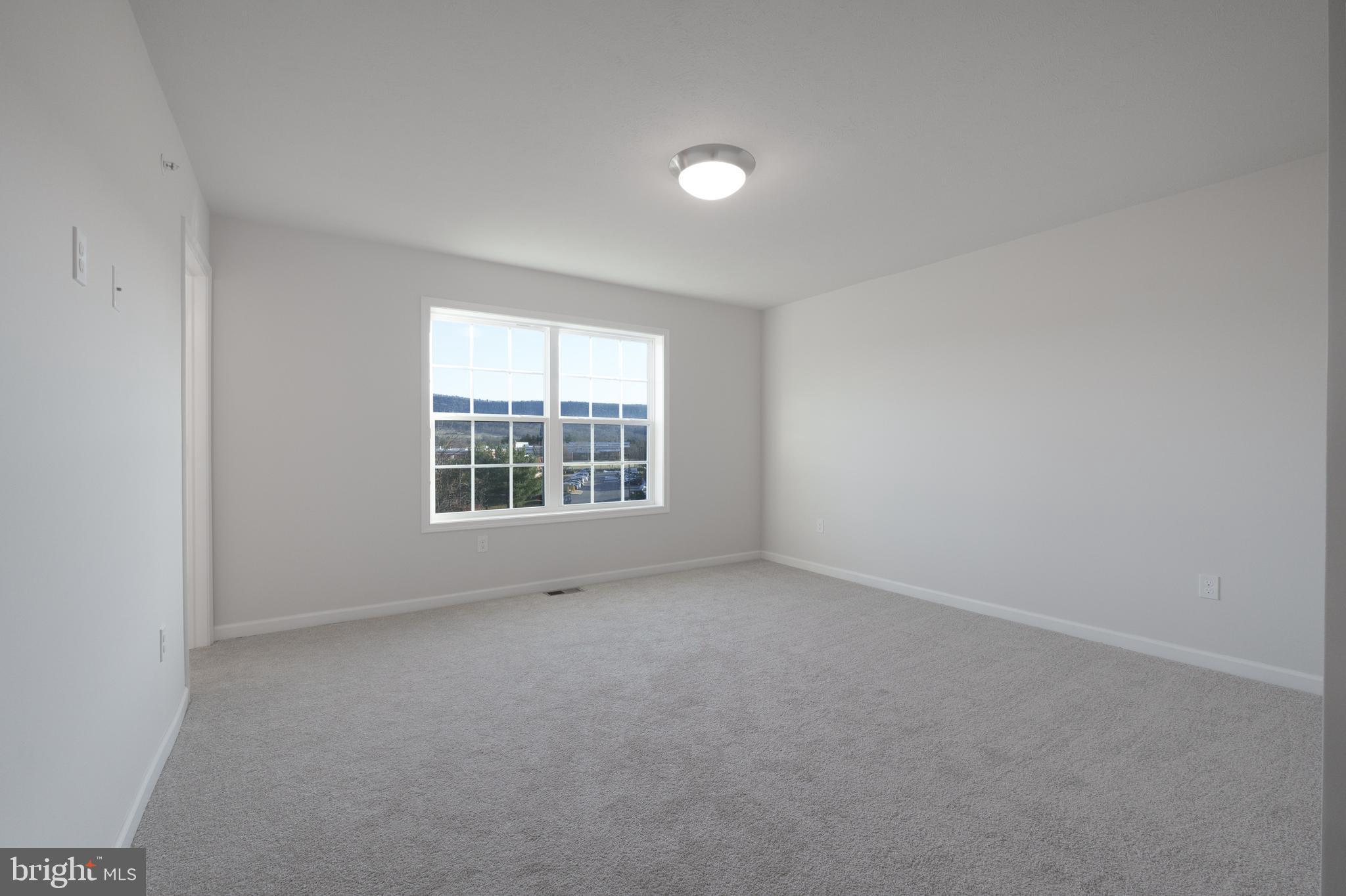 CANTERBURY RIDGE - Residential