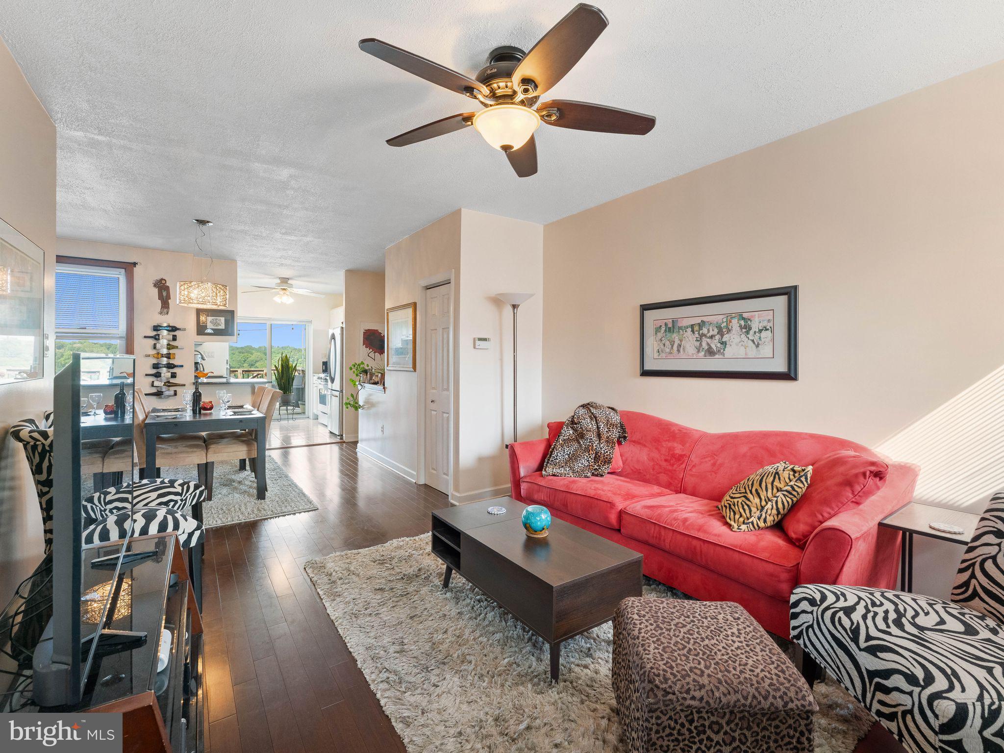 ROXBOROUGH - Residential