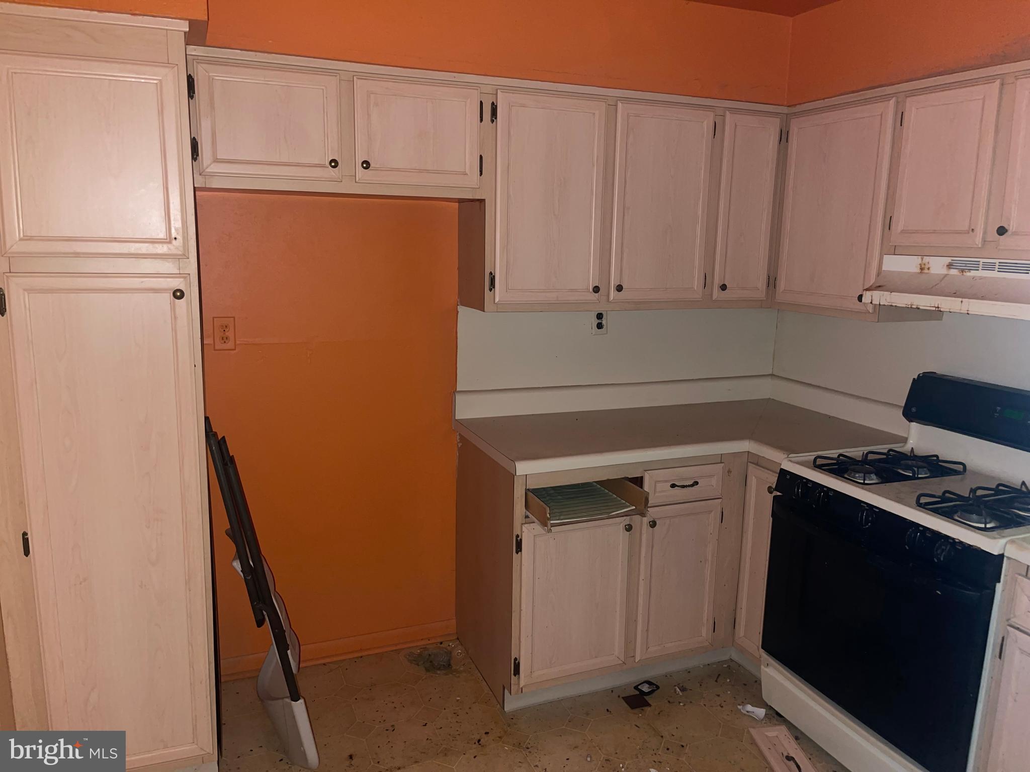 CHESTER HTS - Residential