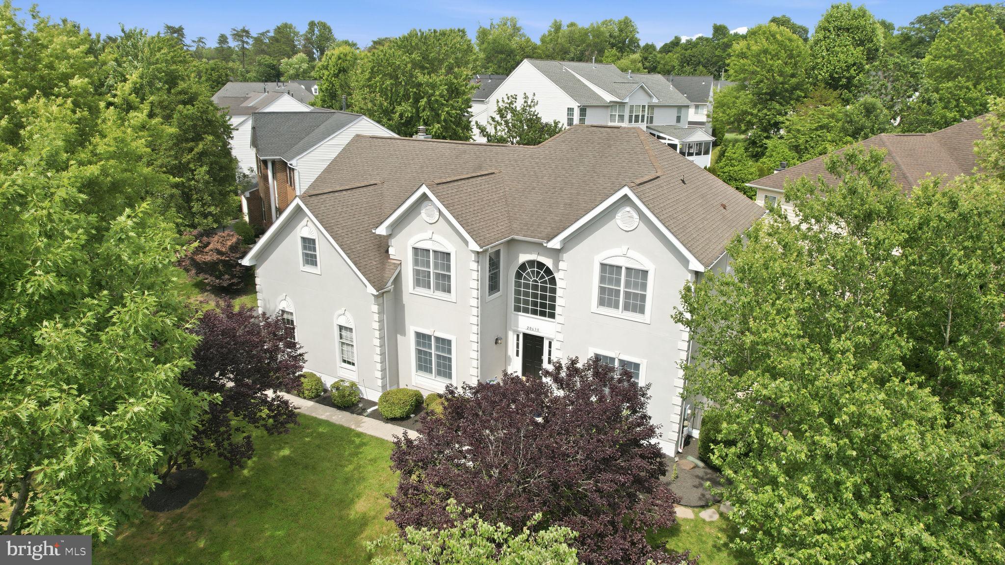 RIVER BANK WOODS - Residential