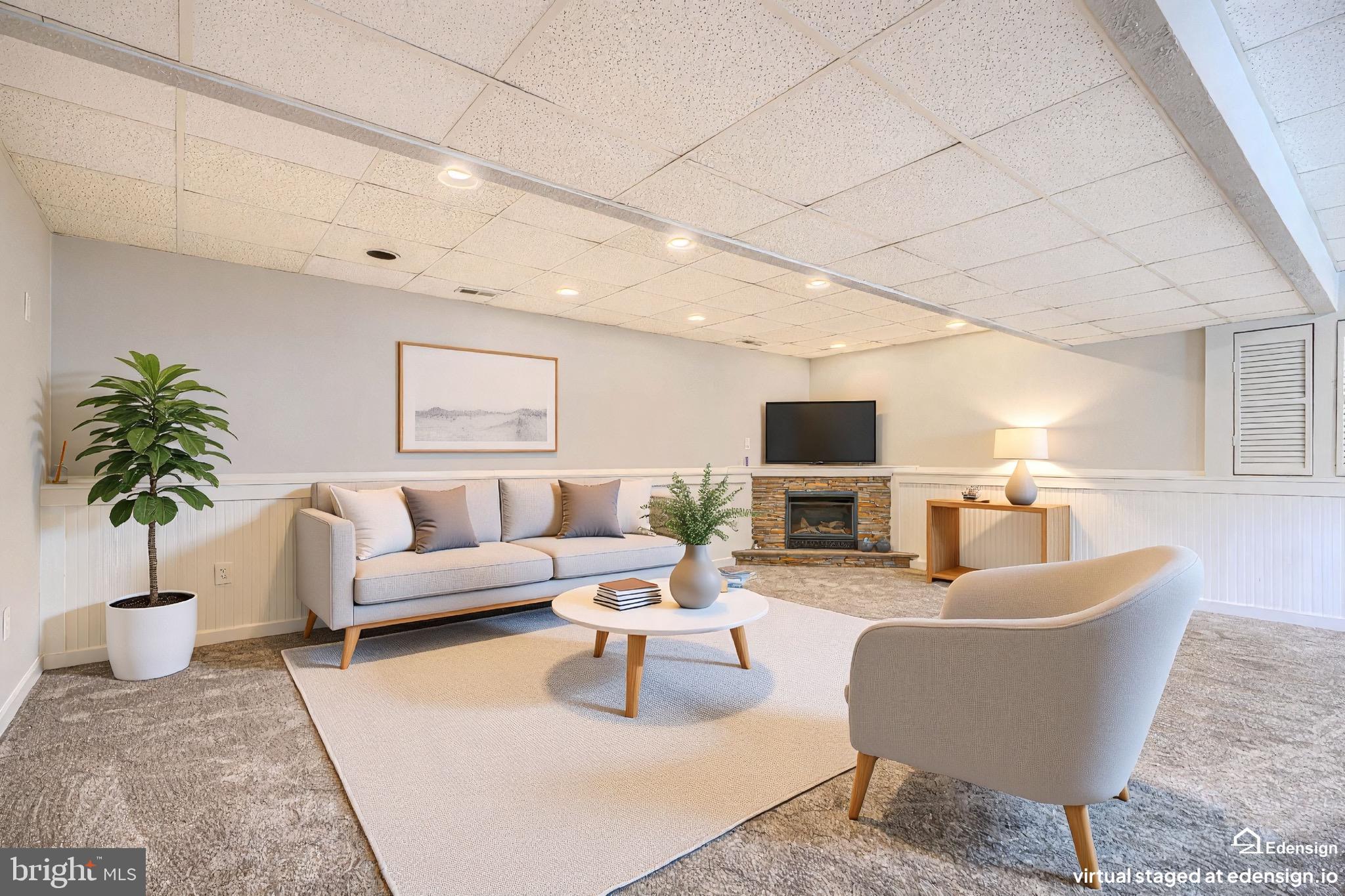 OAKHURST - Residential