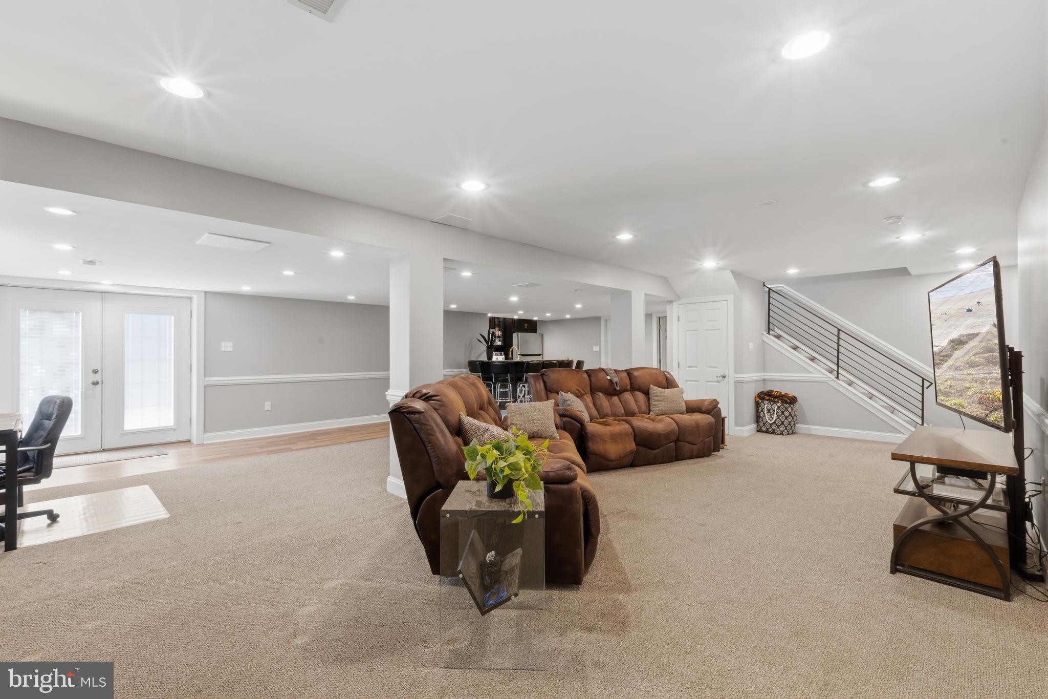 LOCHWOOD ESTATES - Residential