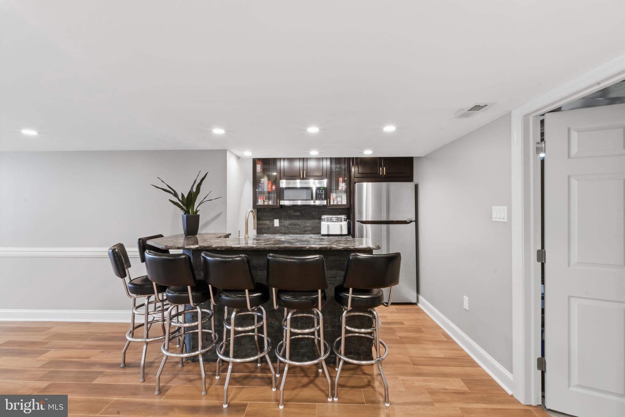 LOCHWOOD ESTATES - Residential