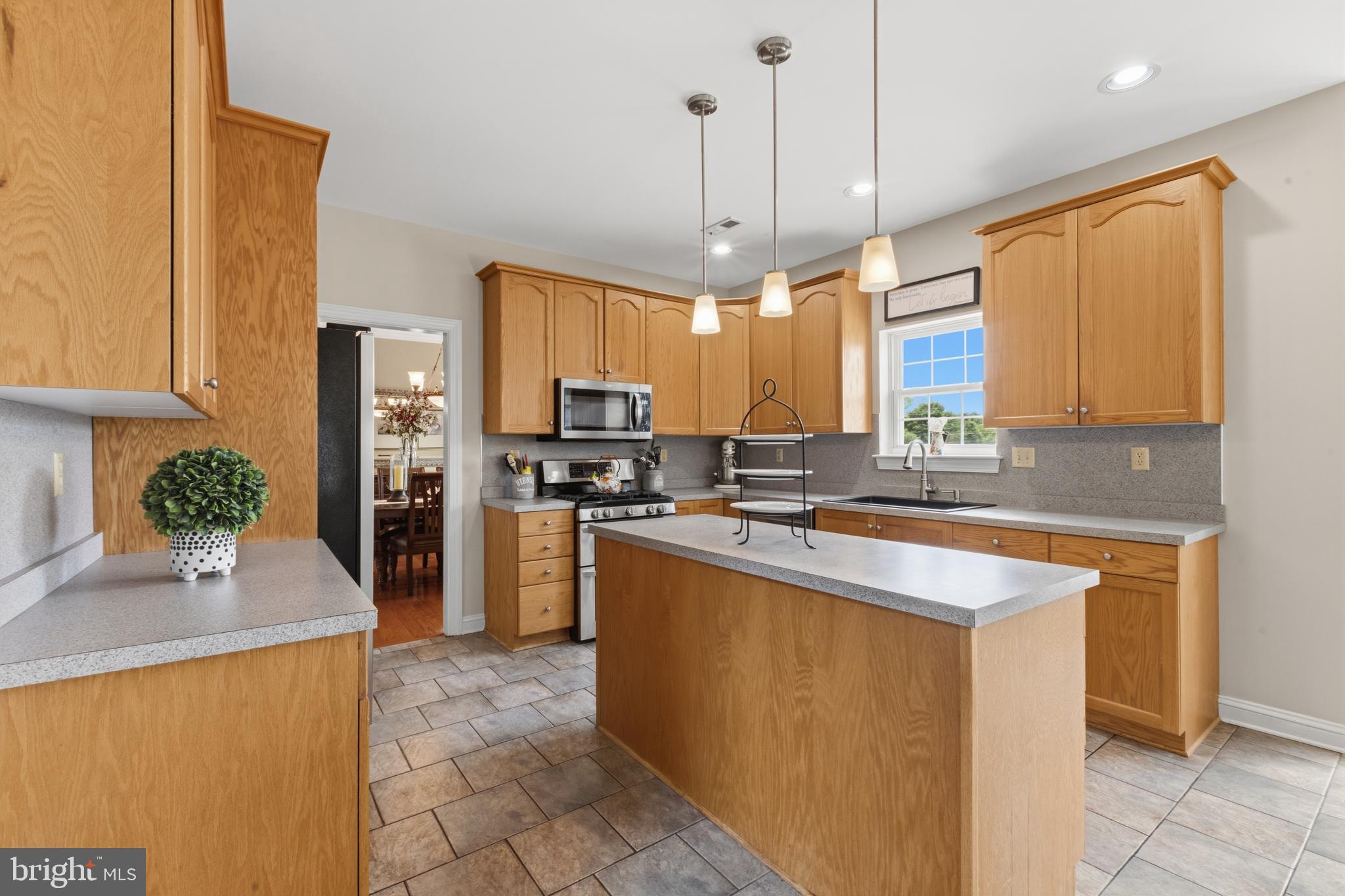LOCHWOOD ESTATES - Residential