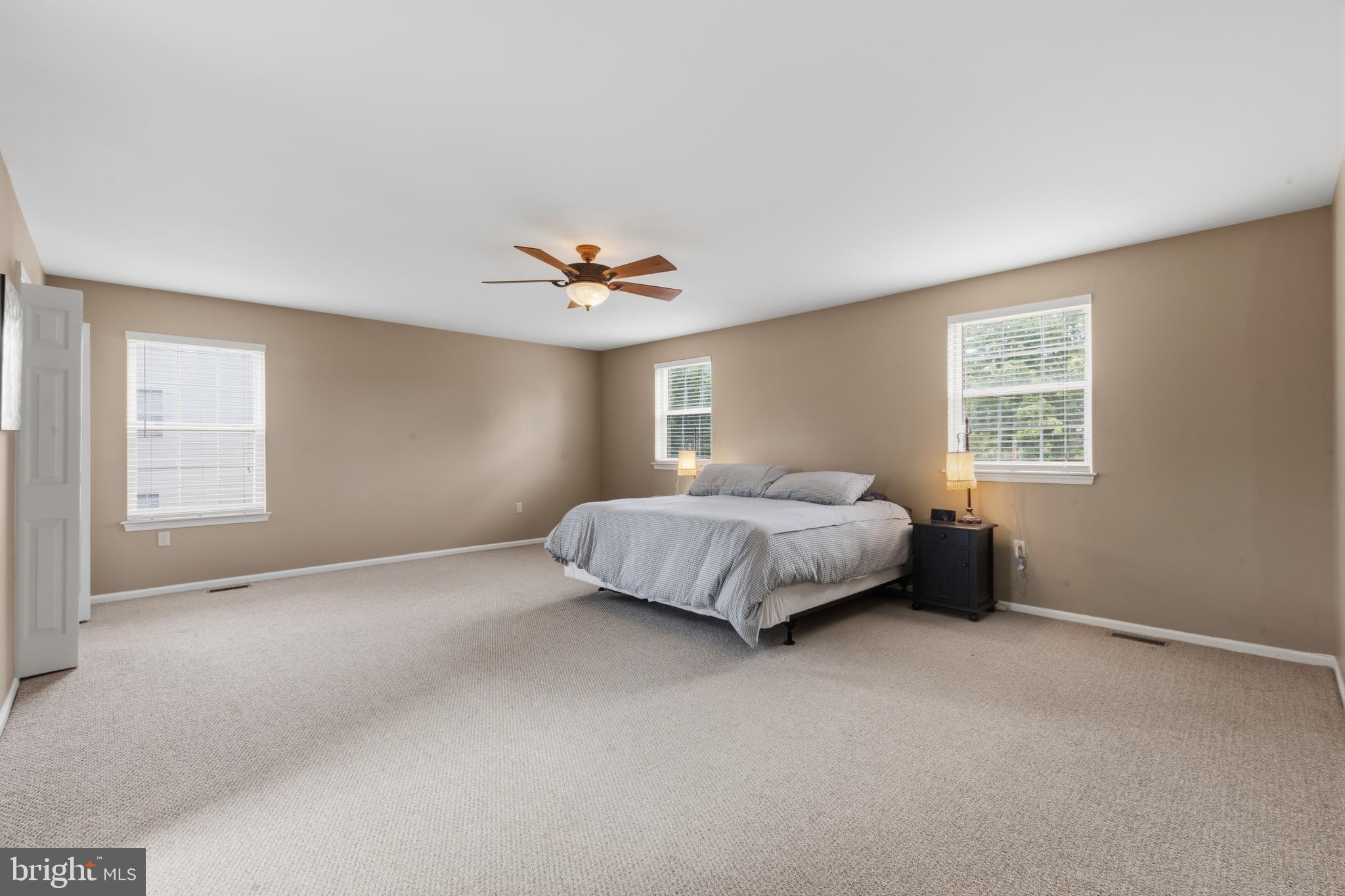 LOCHWOOD ESTATES - Residential