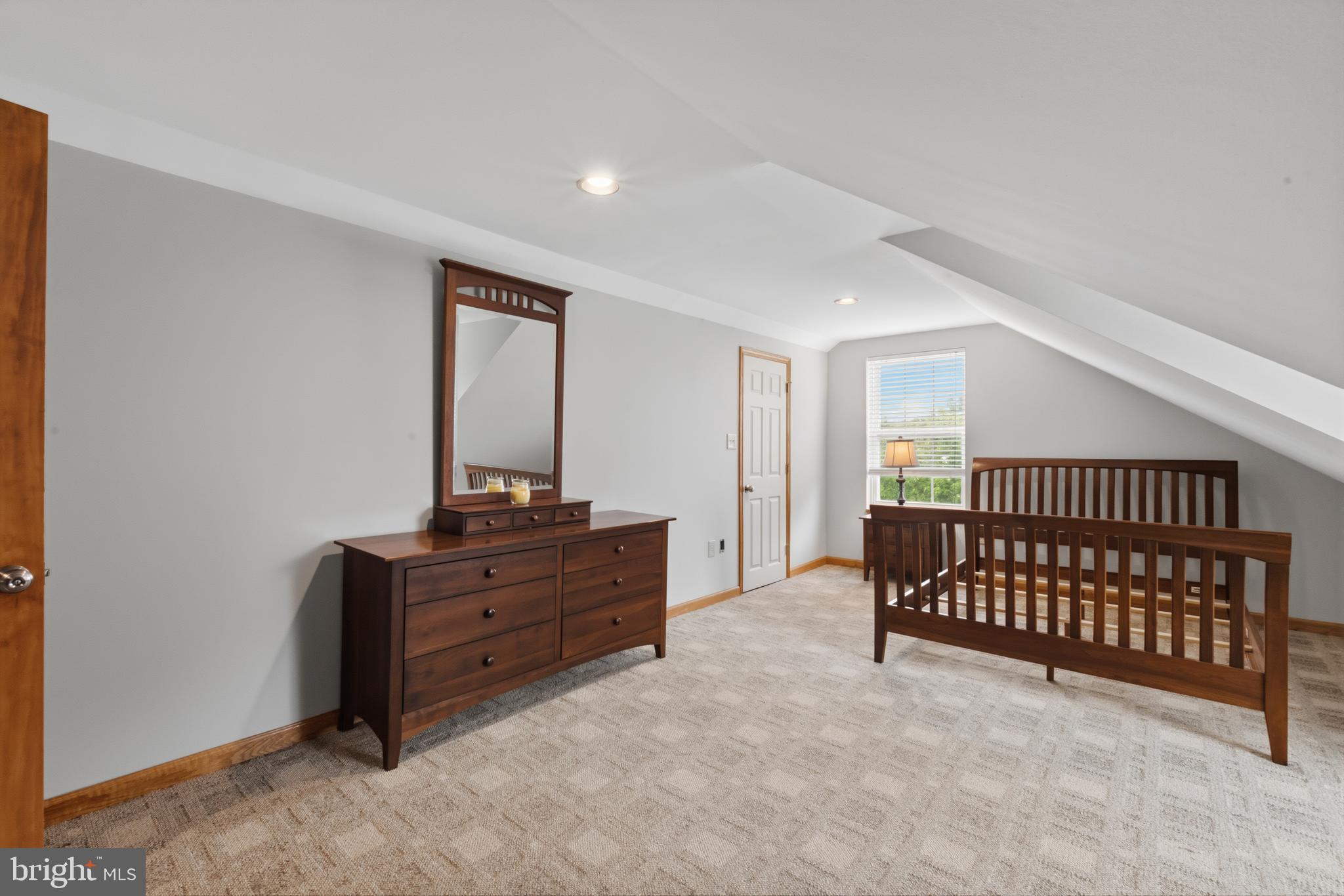 LOCHWOOD ESTATES - Residential