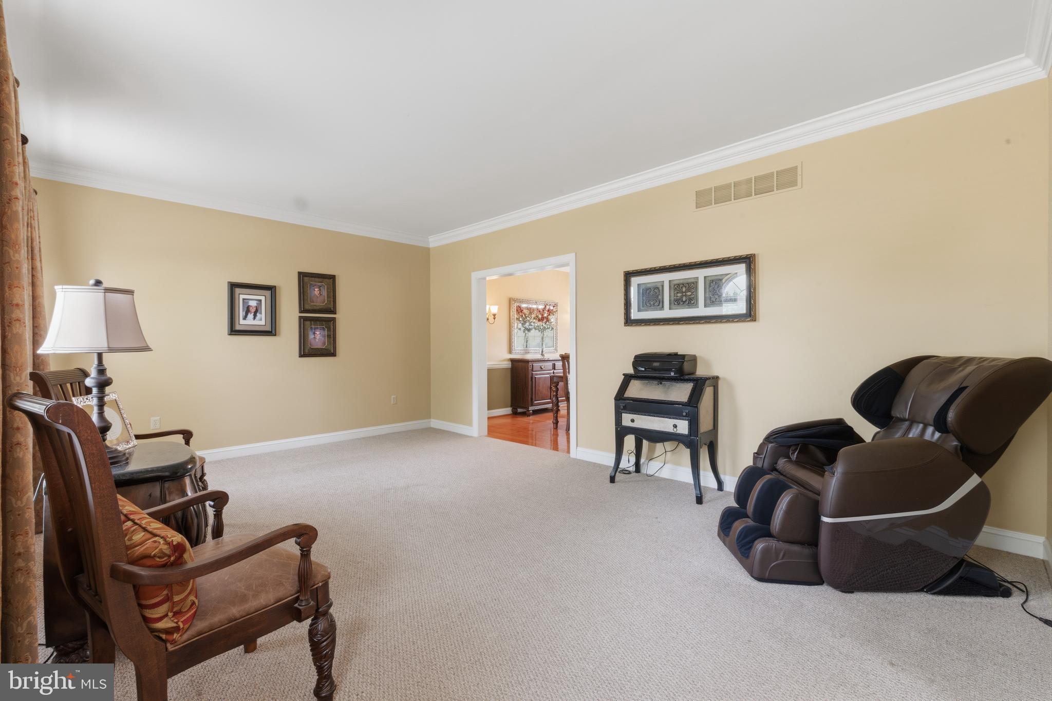 LOCHWOOD ESTATES - Residential