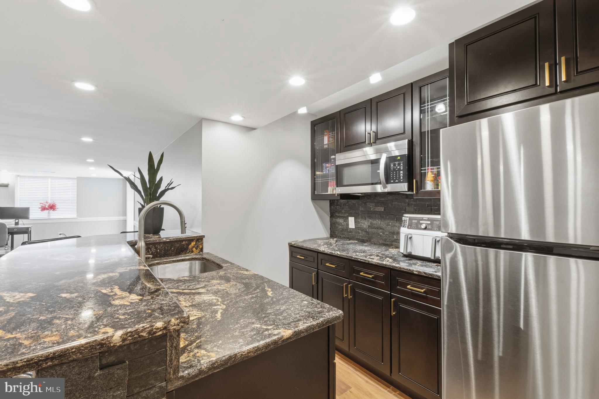 LOCHWOOD ESTATES - Residential