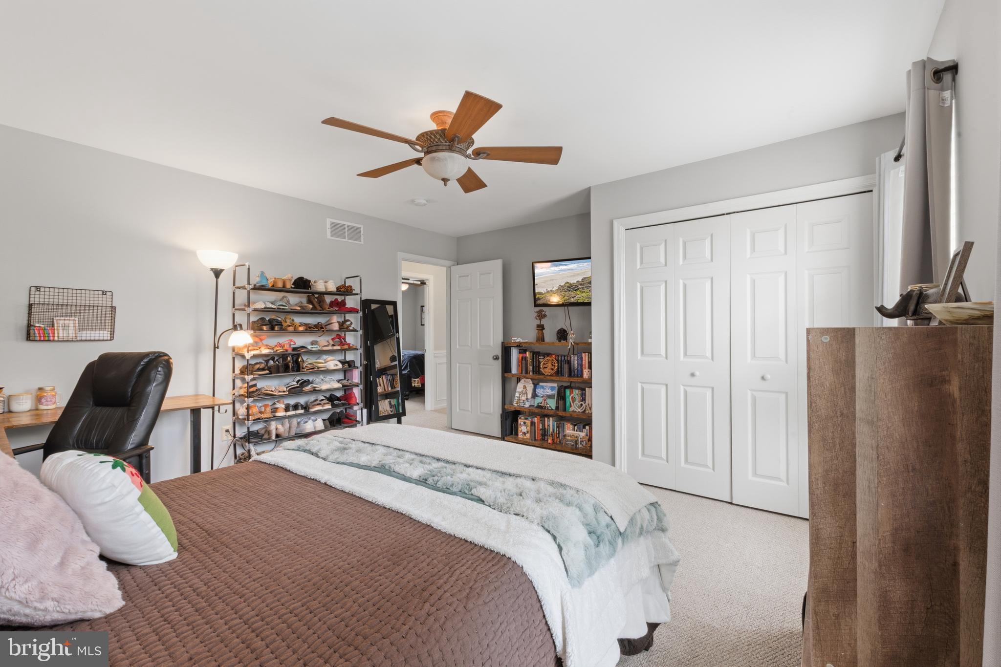 LOCHWOOD ESTATES - Residential