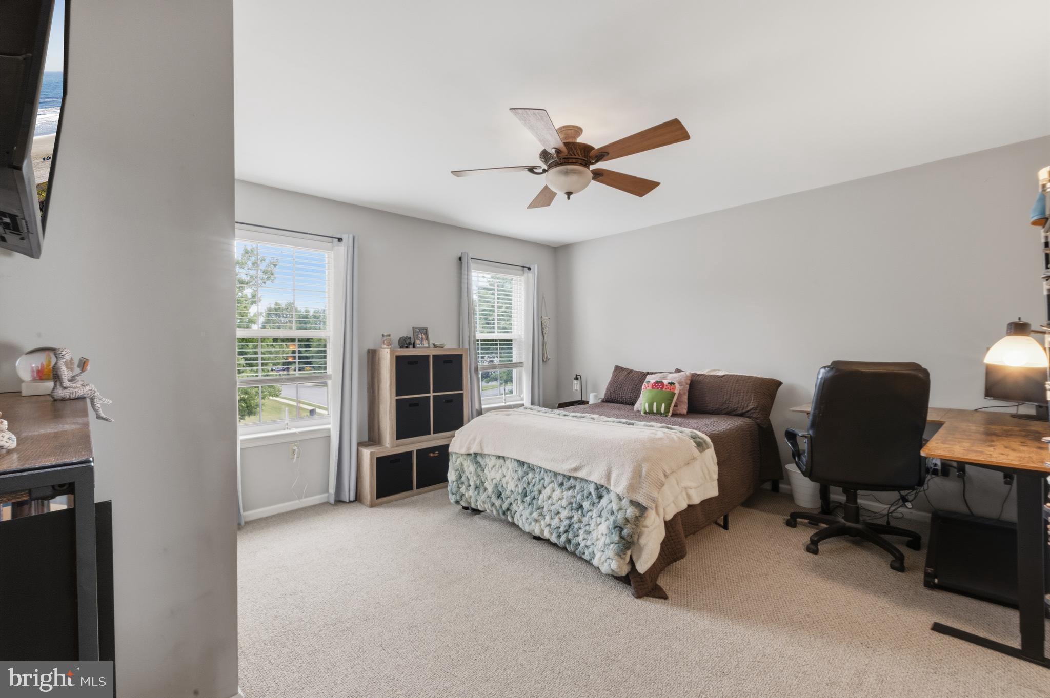 LOCHWOOD ESTATES - Residential