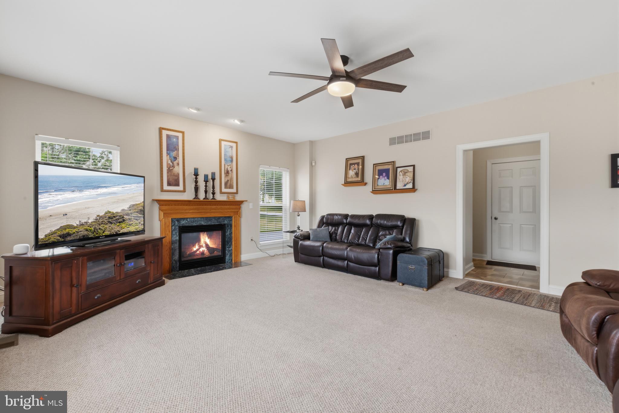 LOCHWOOD ESTATES - Residential