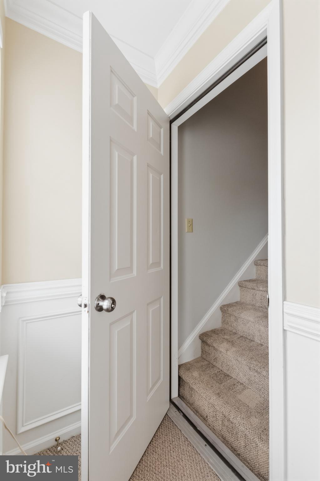 LOCHWOOD ESTATES - Residential