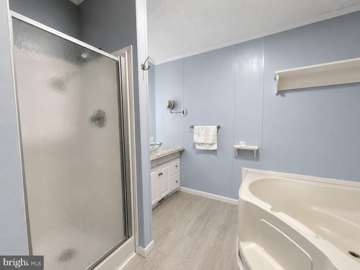 BOONES ESTATES - Residential