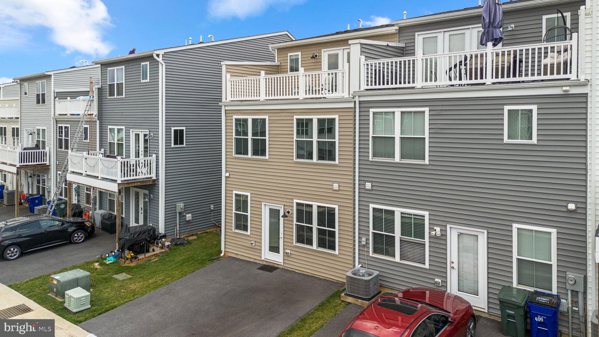 GAMBRILL VIEW - Residential