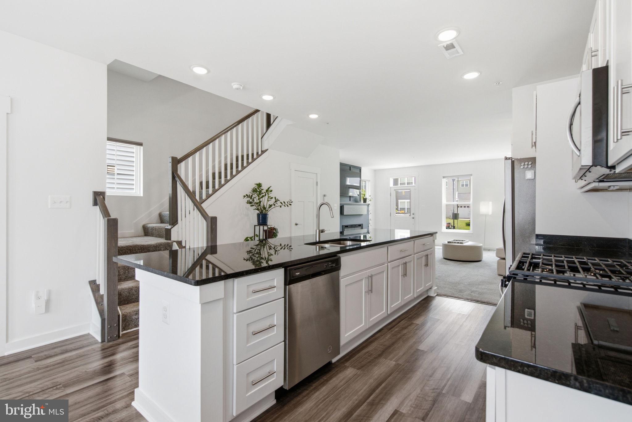 GAMBRILL VIEW - Residential