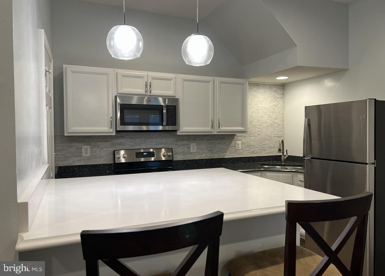 Stunning fully finished basement for rent in Aquia Harbour with ALL UTILITIES INCLUDED!! The apartment features one legal bedroom with a second room that can be used as a second bedroom or storage space, kitchen with granite counter tops and stainless steal appliances, separate washer/dryer machine, private entrance and patio with fire pit available. 
Excellent location close to I95, Quantico and route 1. Total square footage of the basement is 1089 sqft. 
Excludes the use of fireplace. Street parking. Please contact listing agent for showings and availability