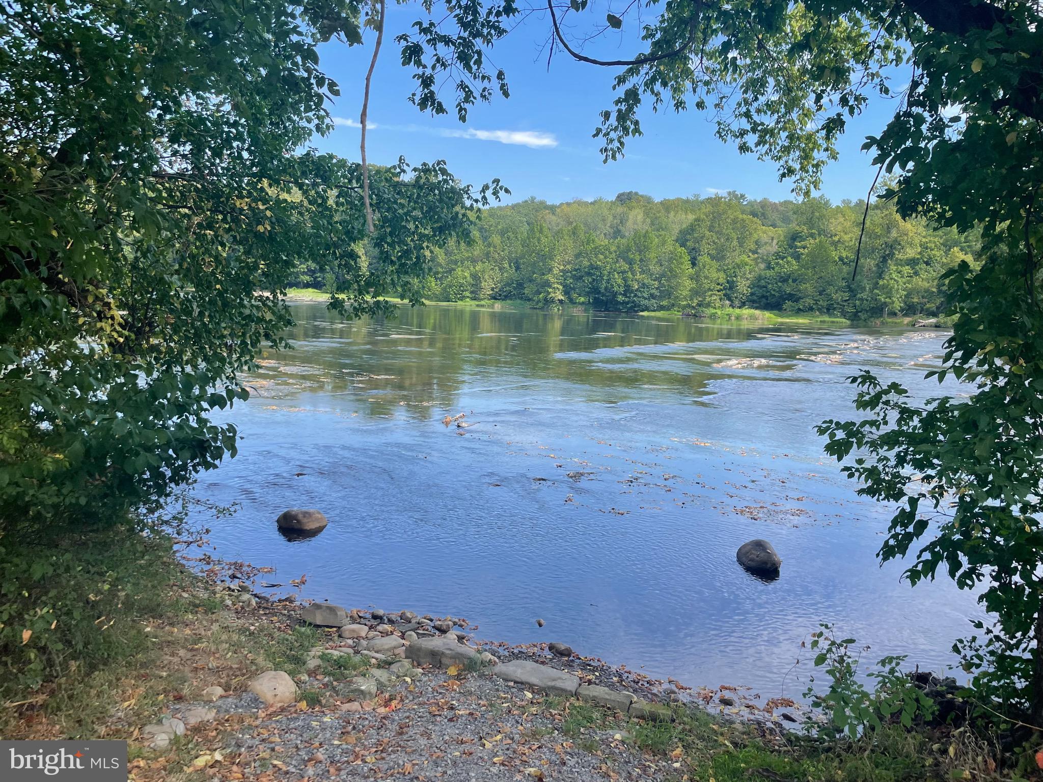 SHENANDOAH RIDGE - Land