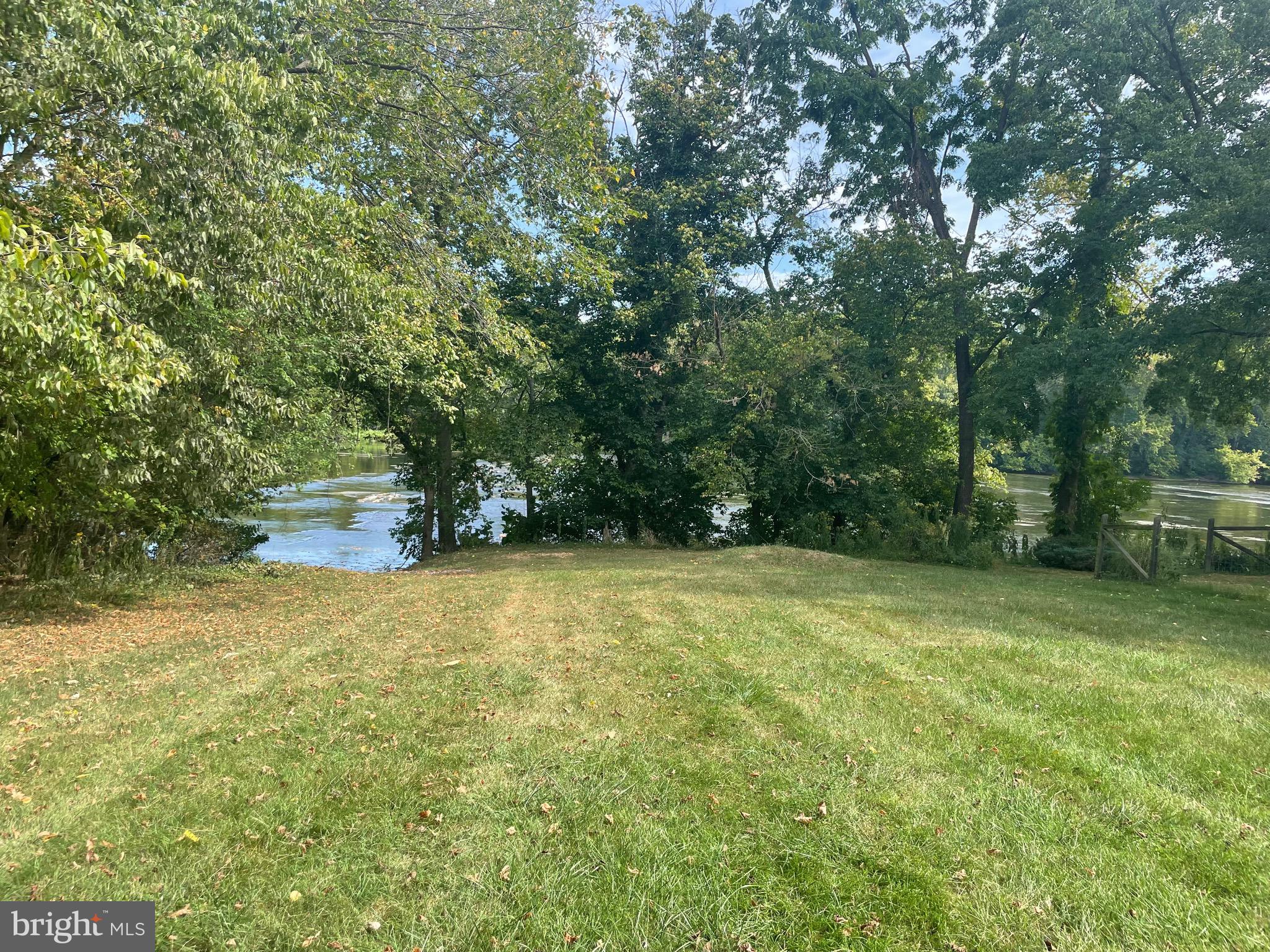 SHENANDOAH RIDGE - Land