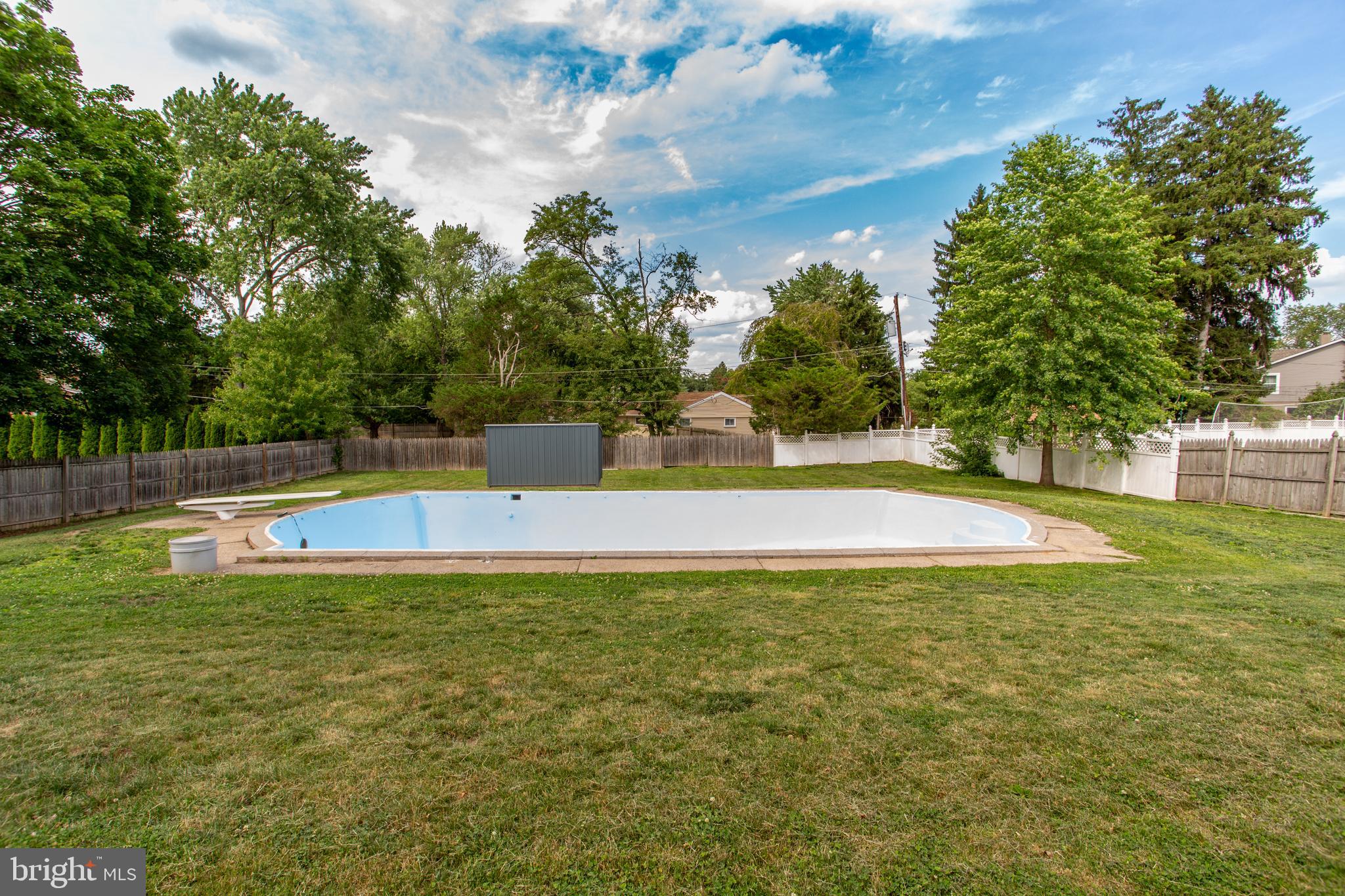 CASEY HILLS - Residential