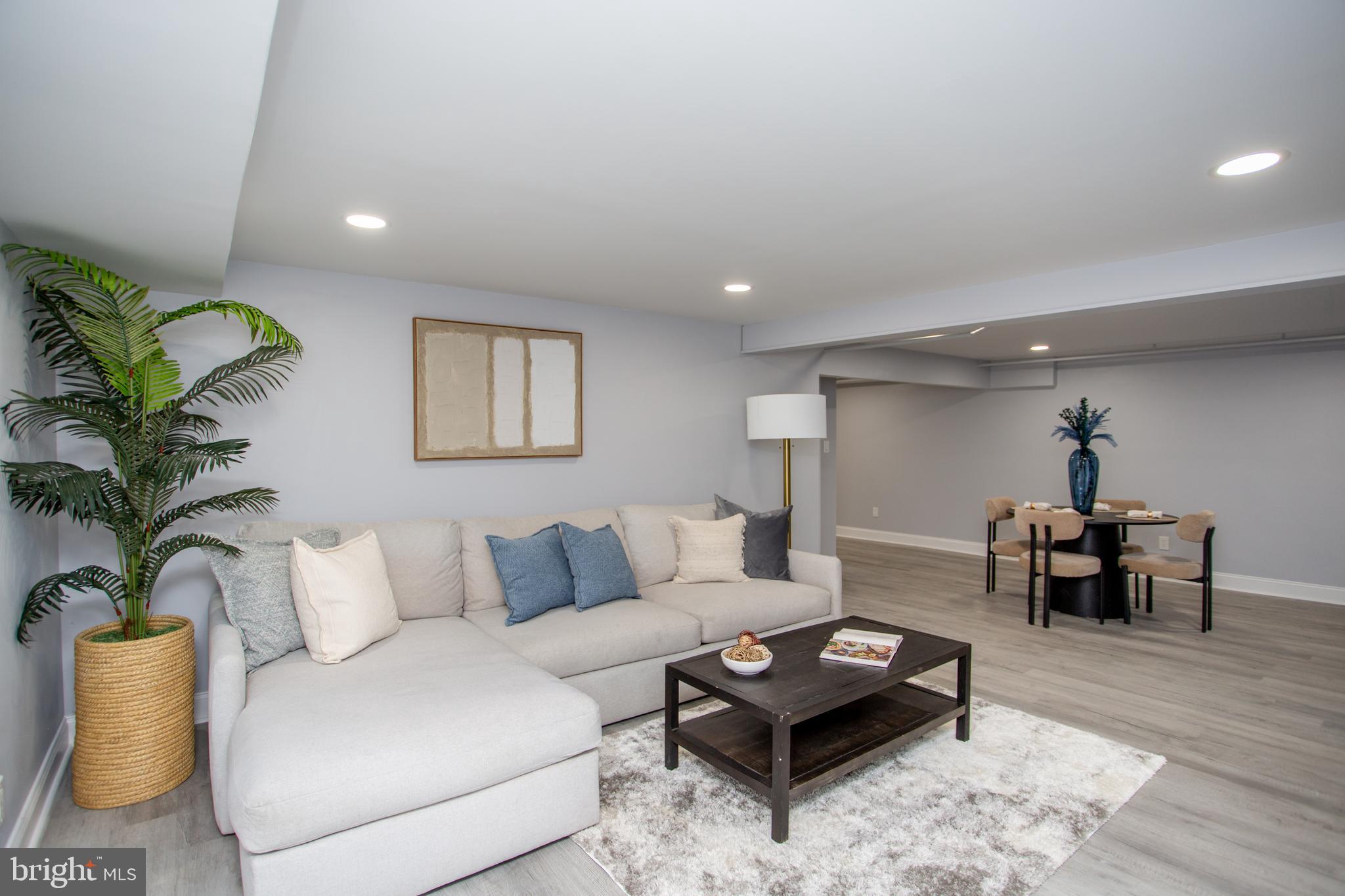CASEY HILLS - Residential