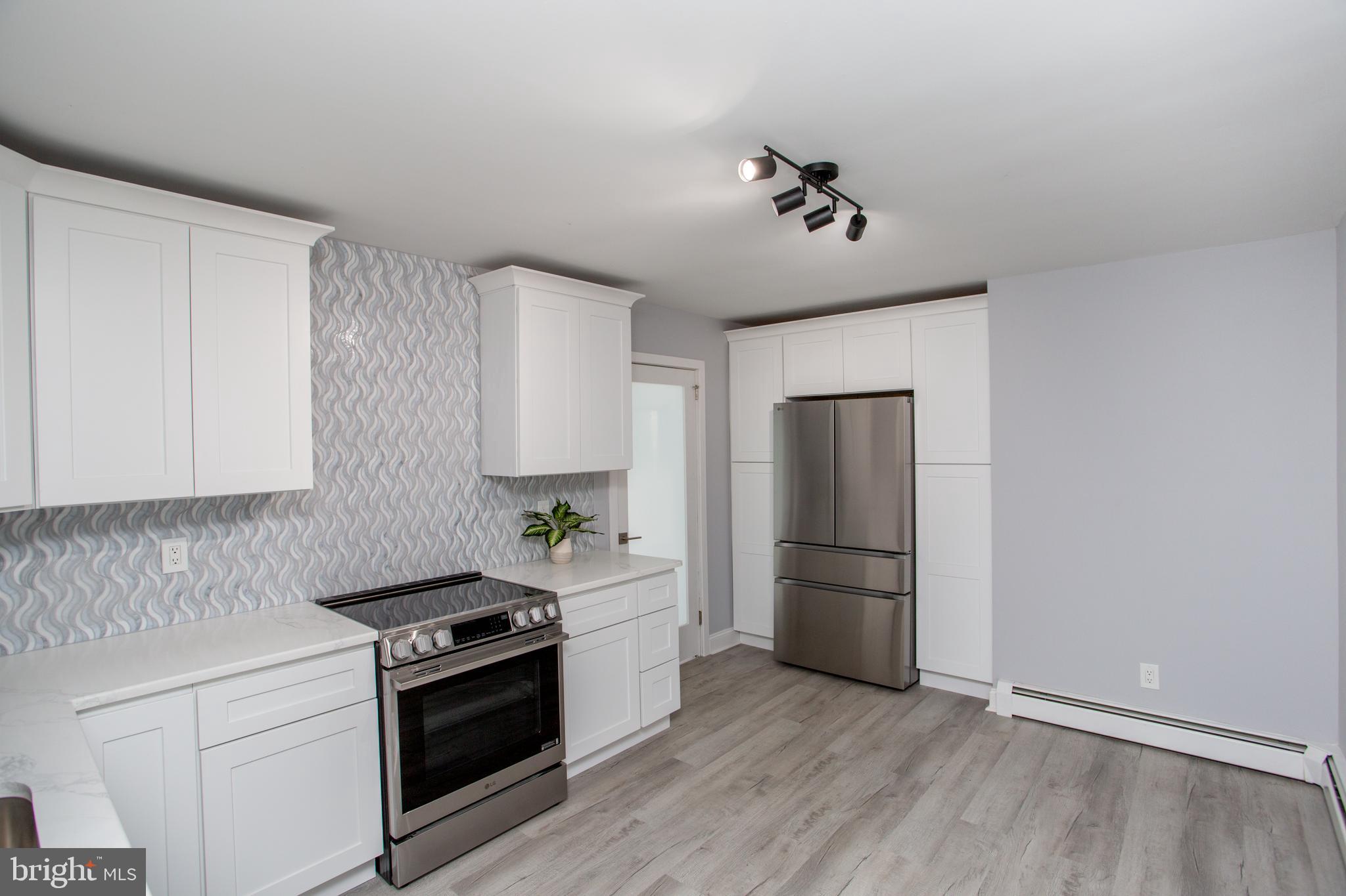 CASEY HILLS - Residential