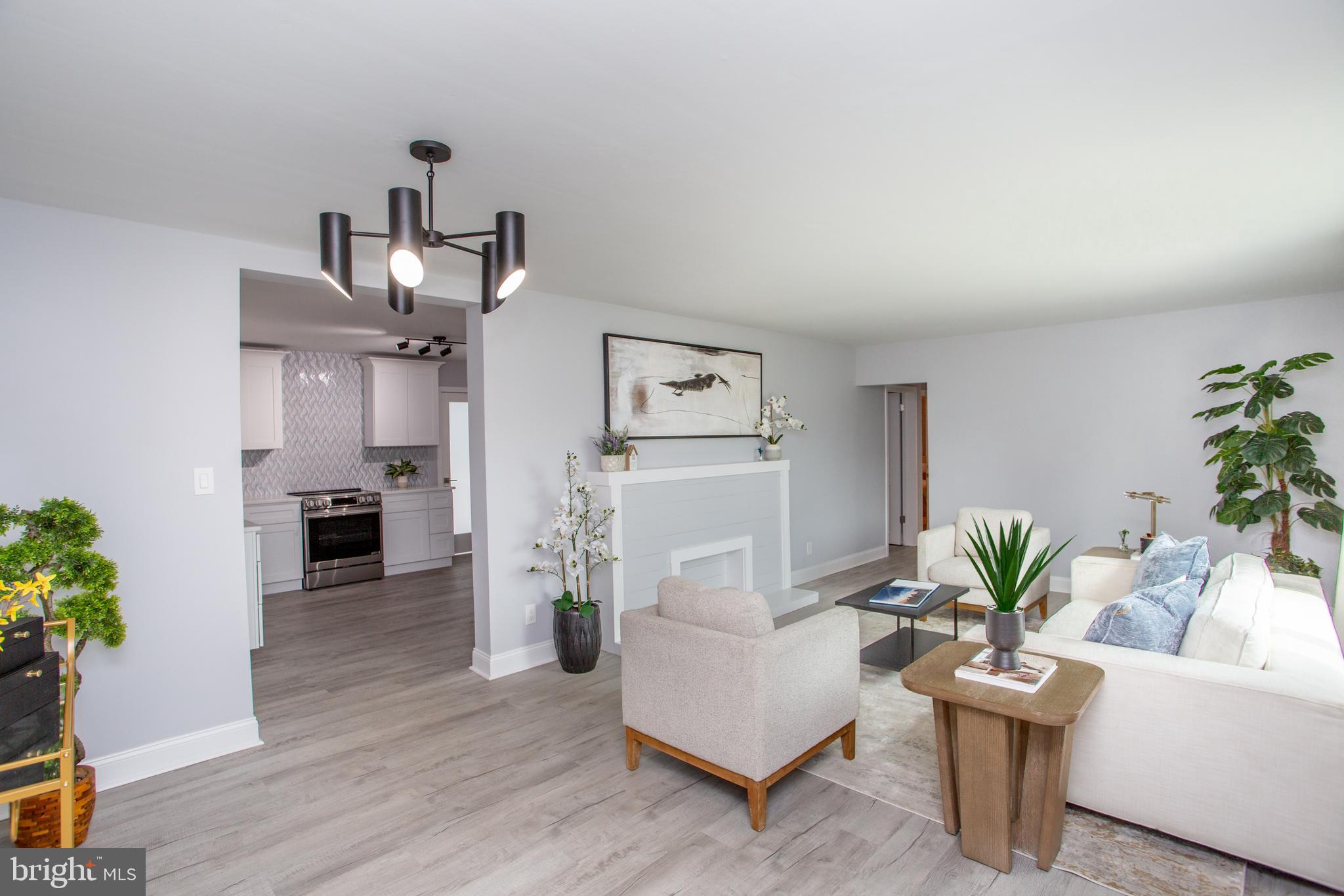 CASEY HILLS - Residential