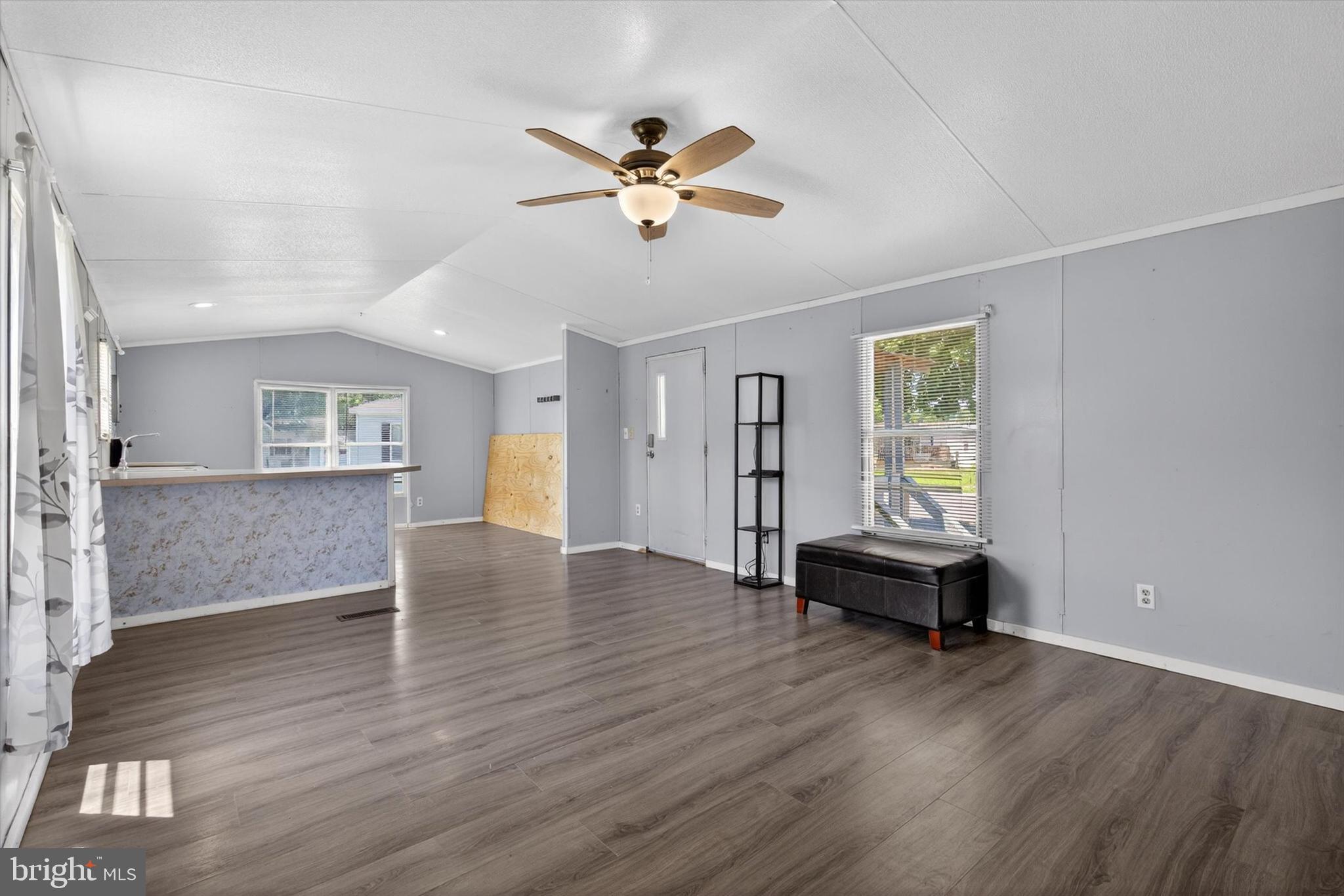 HARBORTON PLACE - Residential