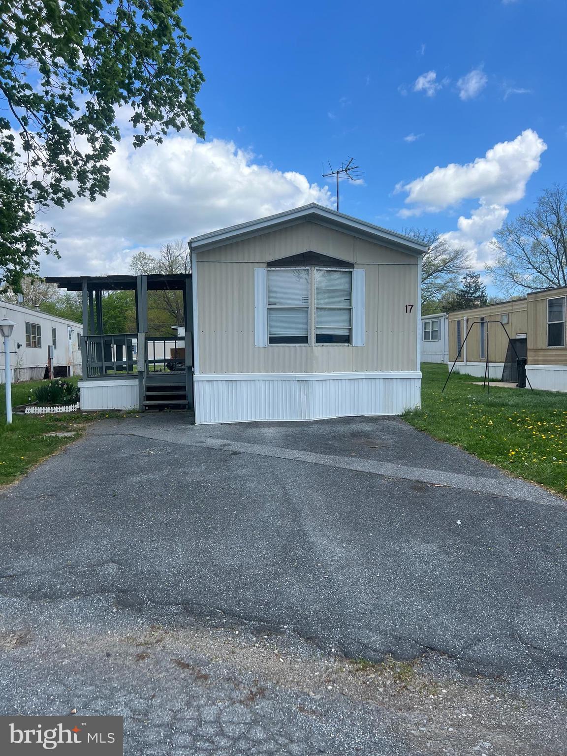 HARBORTON PLACE - Residential