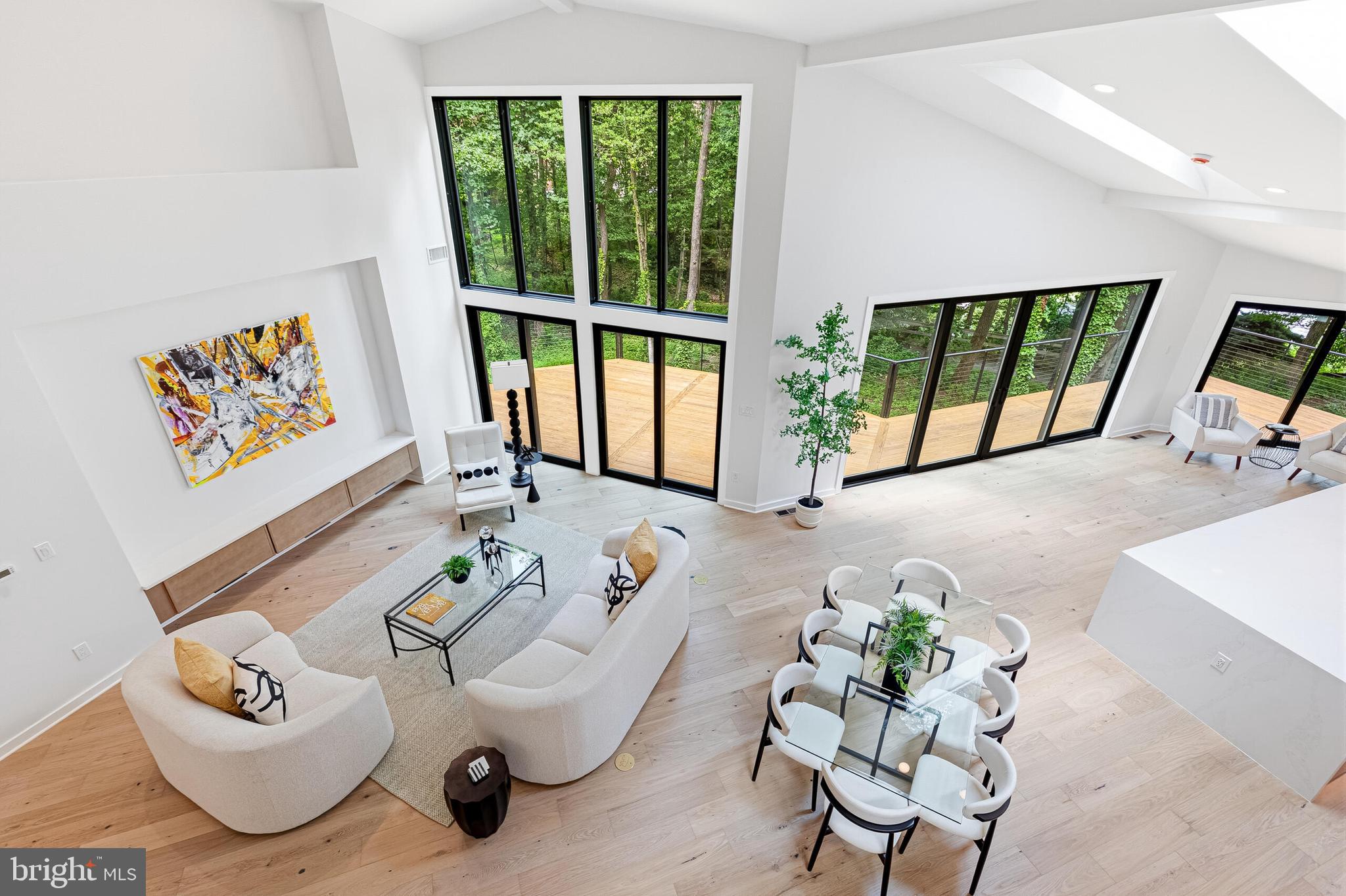 RESTON - Residential