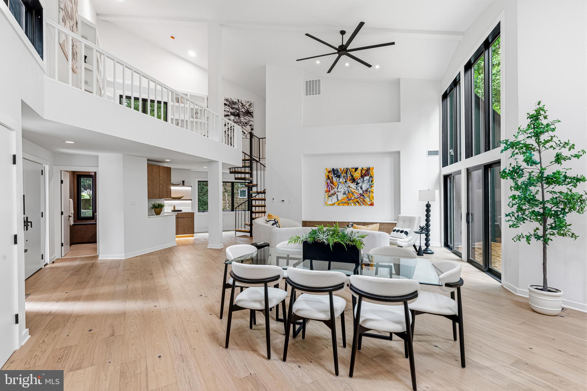 RESTON - Residential
