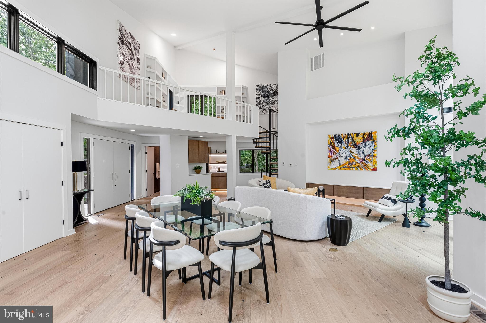 RESTON - Residential