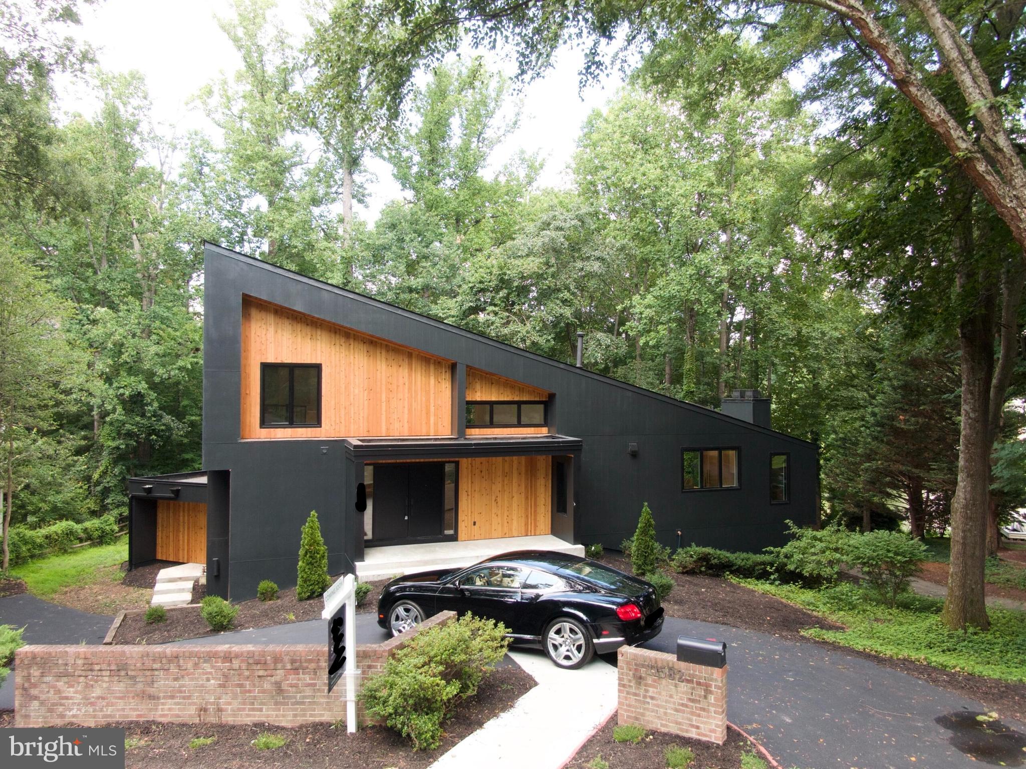 RESTON - Residential