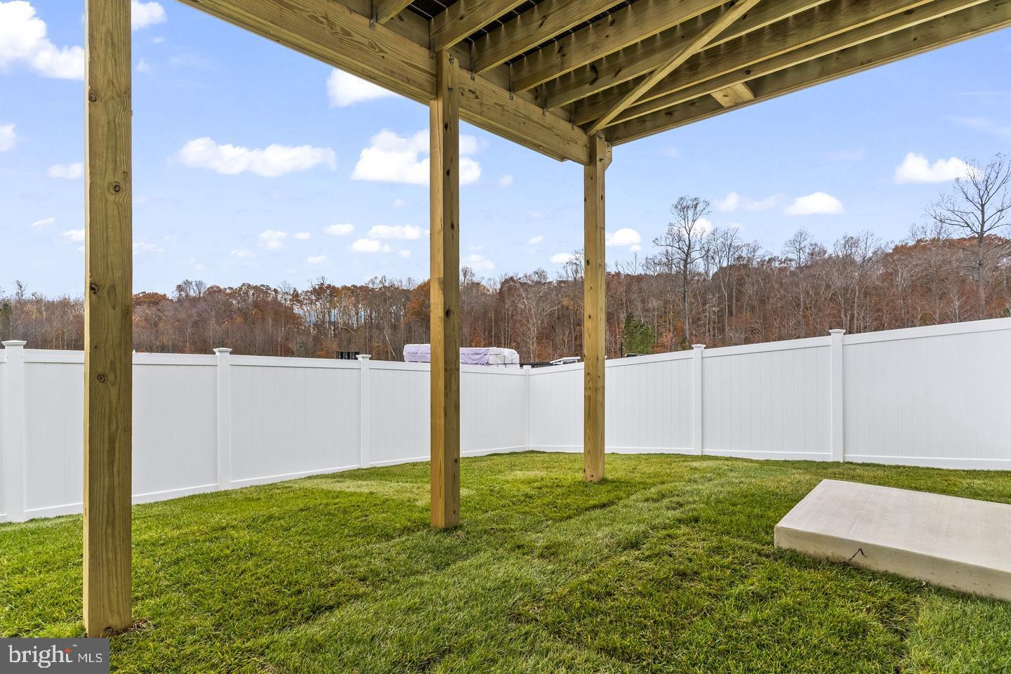 MEADOWS AT TOWN RUN II - Residential