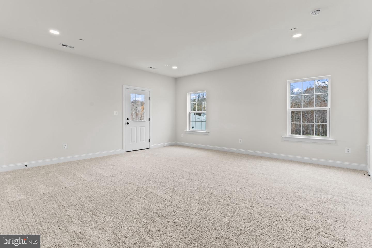 MEADOWS AT TOWN RUN II - Residential