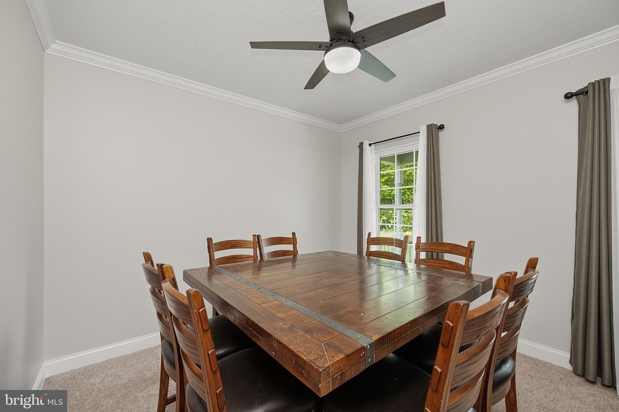 COUNTRY CLUB ACRES - Residential