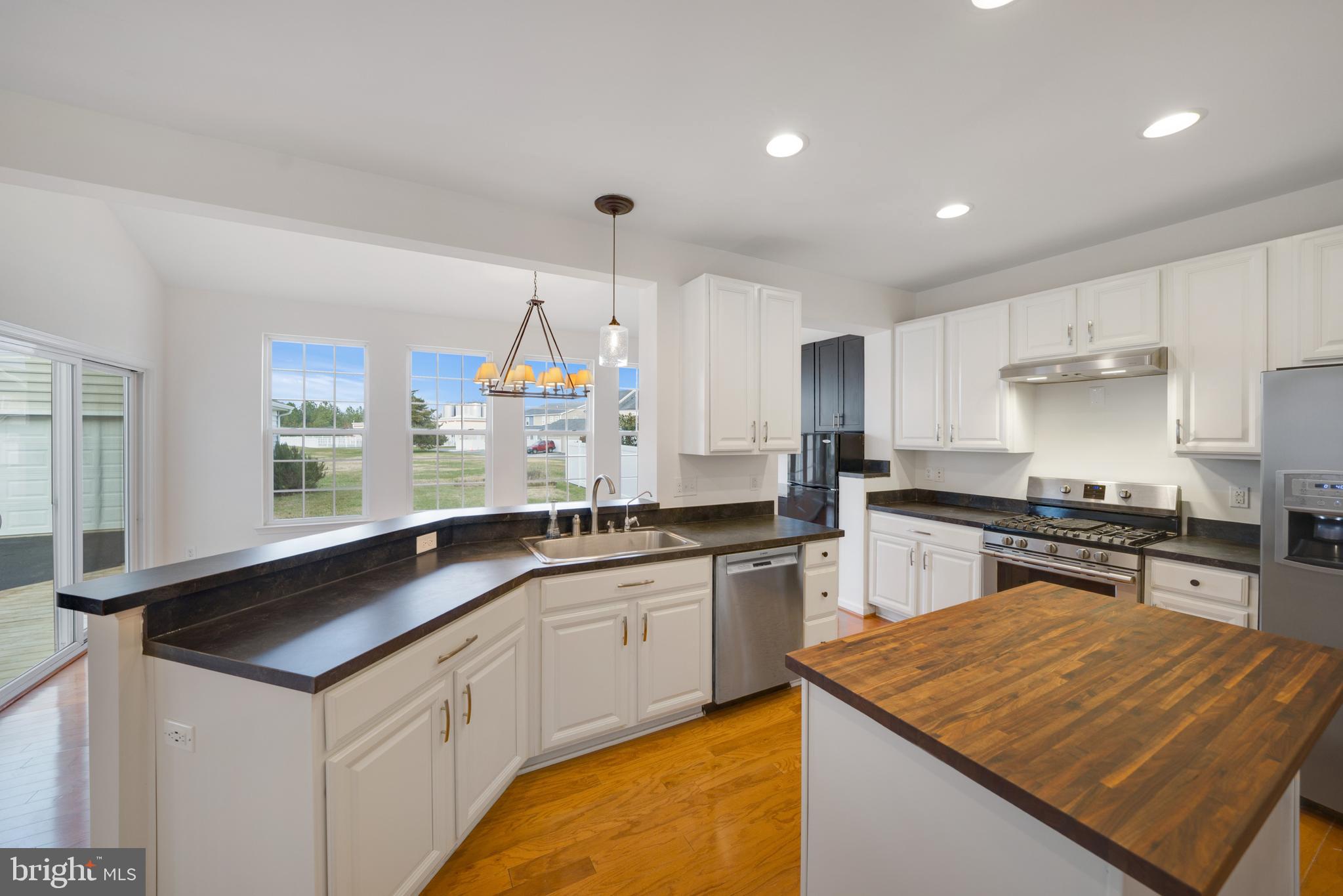 CANNERY VILLAGE - Residential