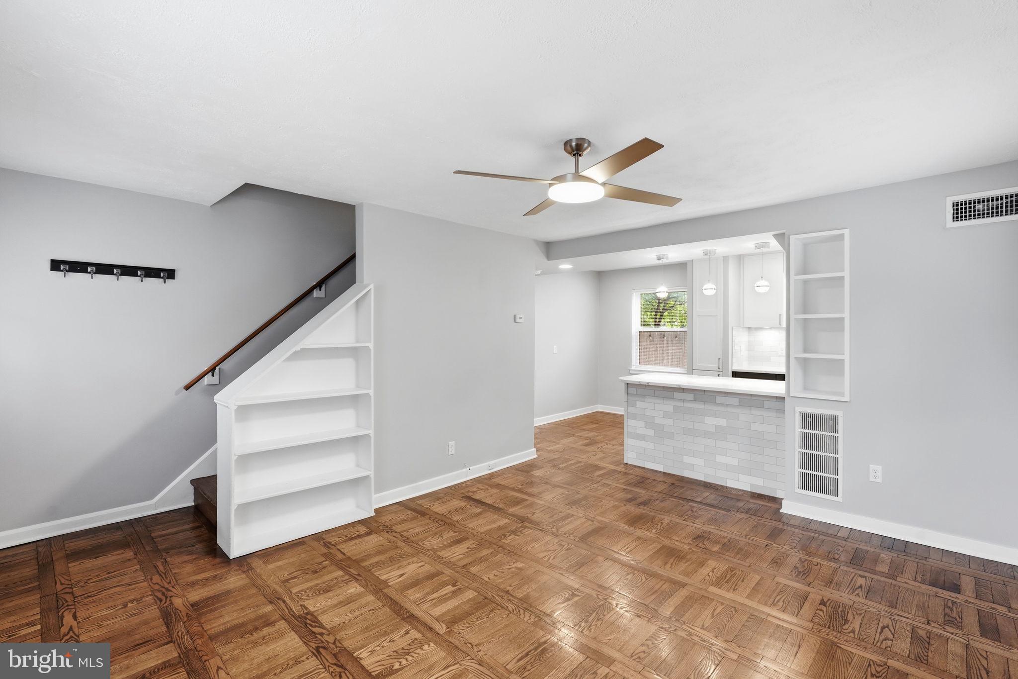 WESTMONT - Residential