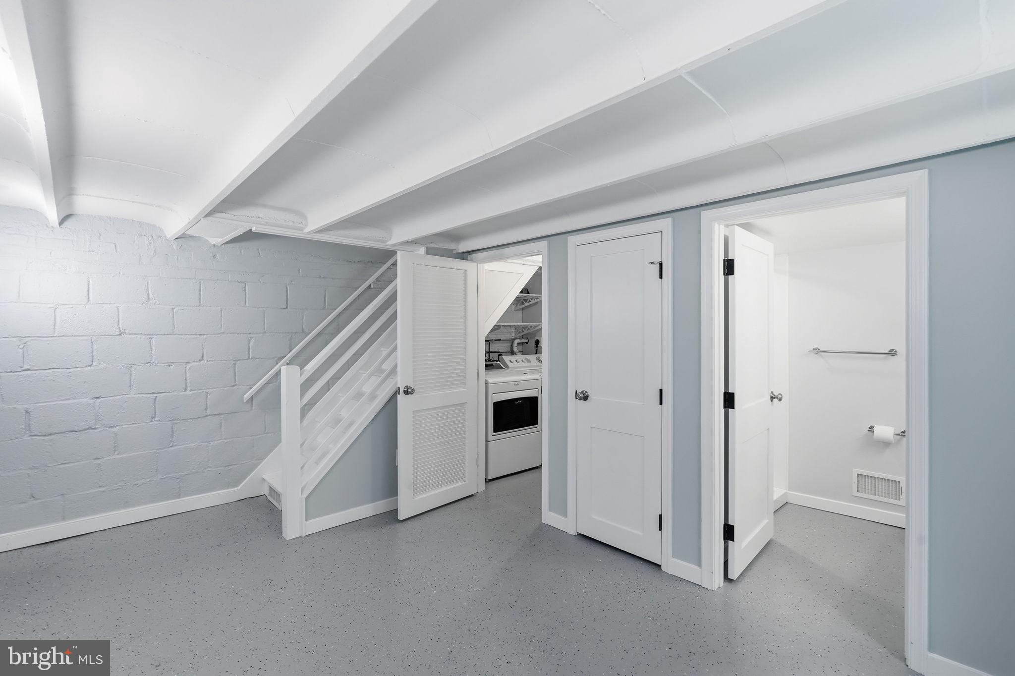 WESTMONT - Residential