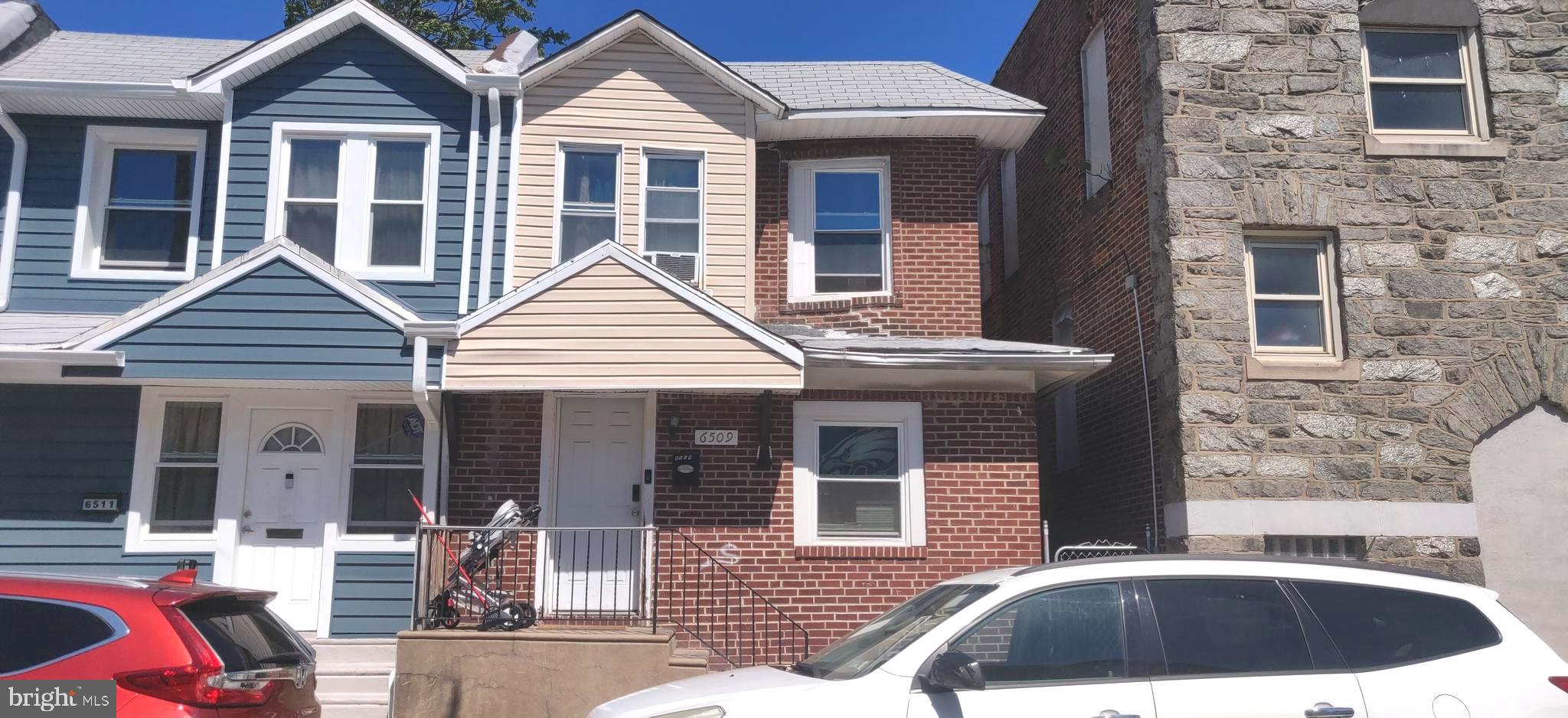 ELMWOOD PARK - Residential