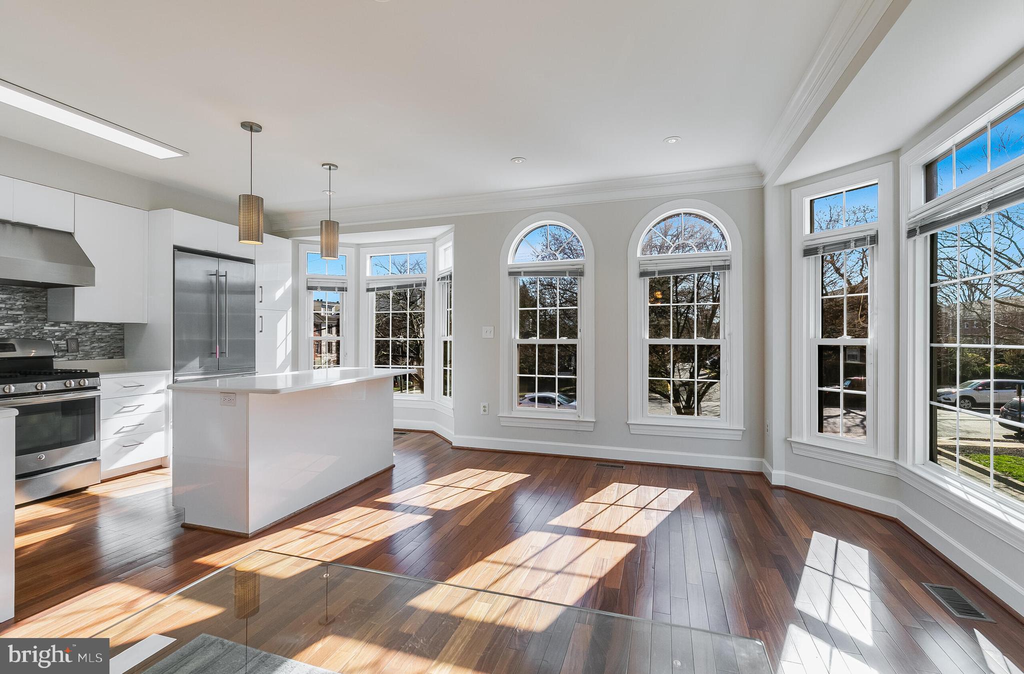 BALLSTON CREST - Residential Lease