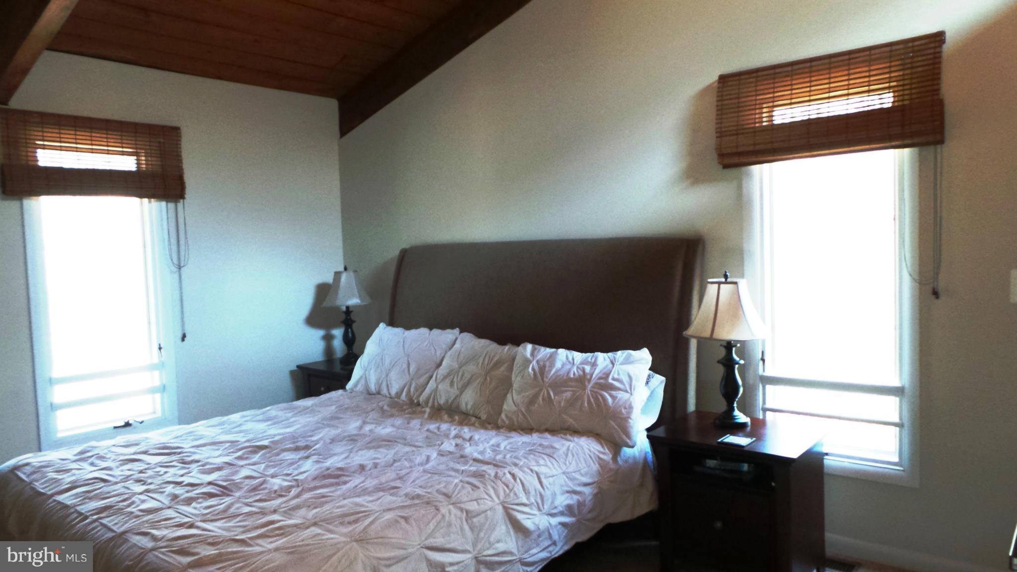 BESS MAR ESTATES - Residential