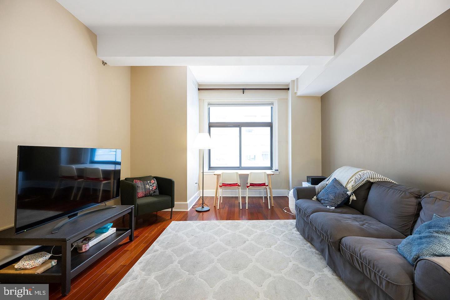 CENTER CITY - Residential