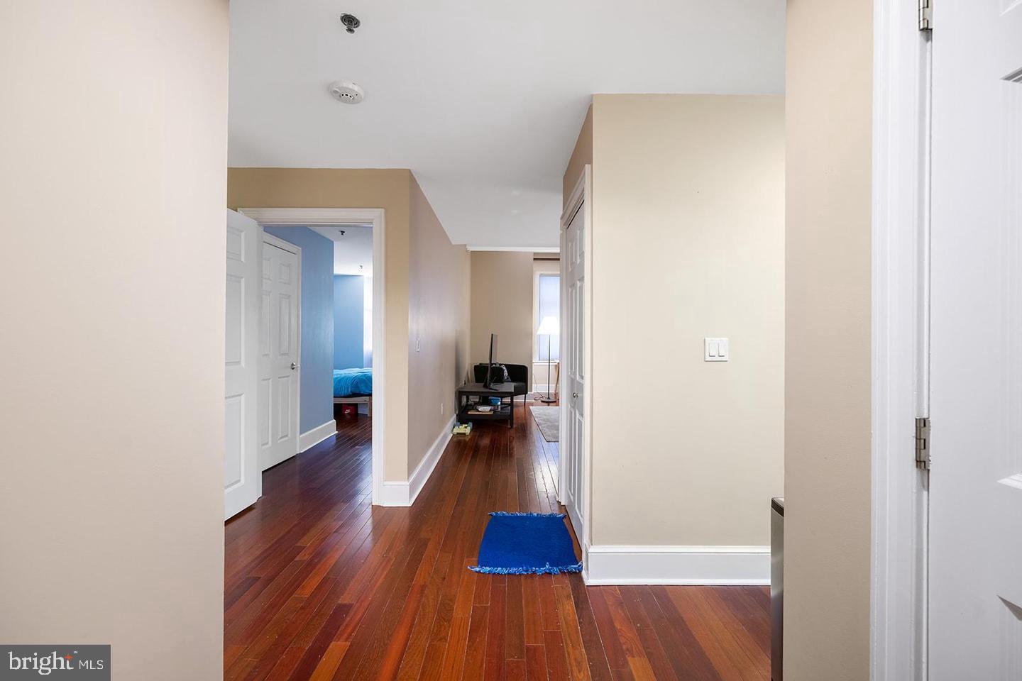 CENTER CITY - Residential