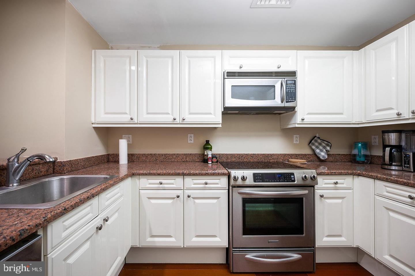 CENTER CITY - Residential
